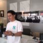 Tangkapan layar, foto : 
 Owner 'Dear Derma Clinic', Adi Priharsono, Jln. Paledang No. 6 A Kota Bandung. (Foto. ASP)