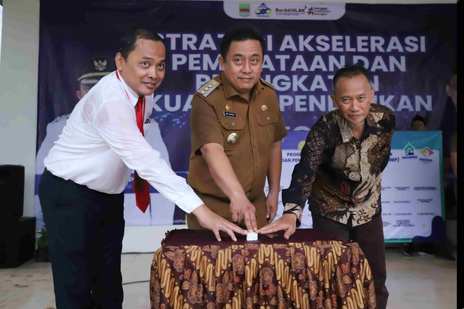 Pemkab Bekasi Luncurkan program SREGEP