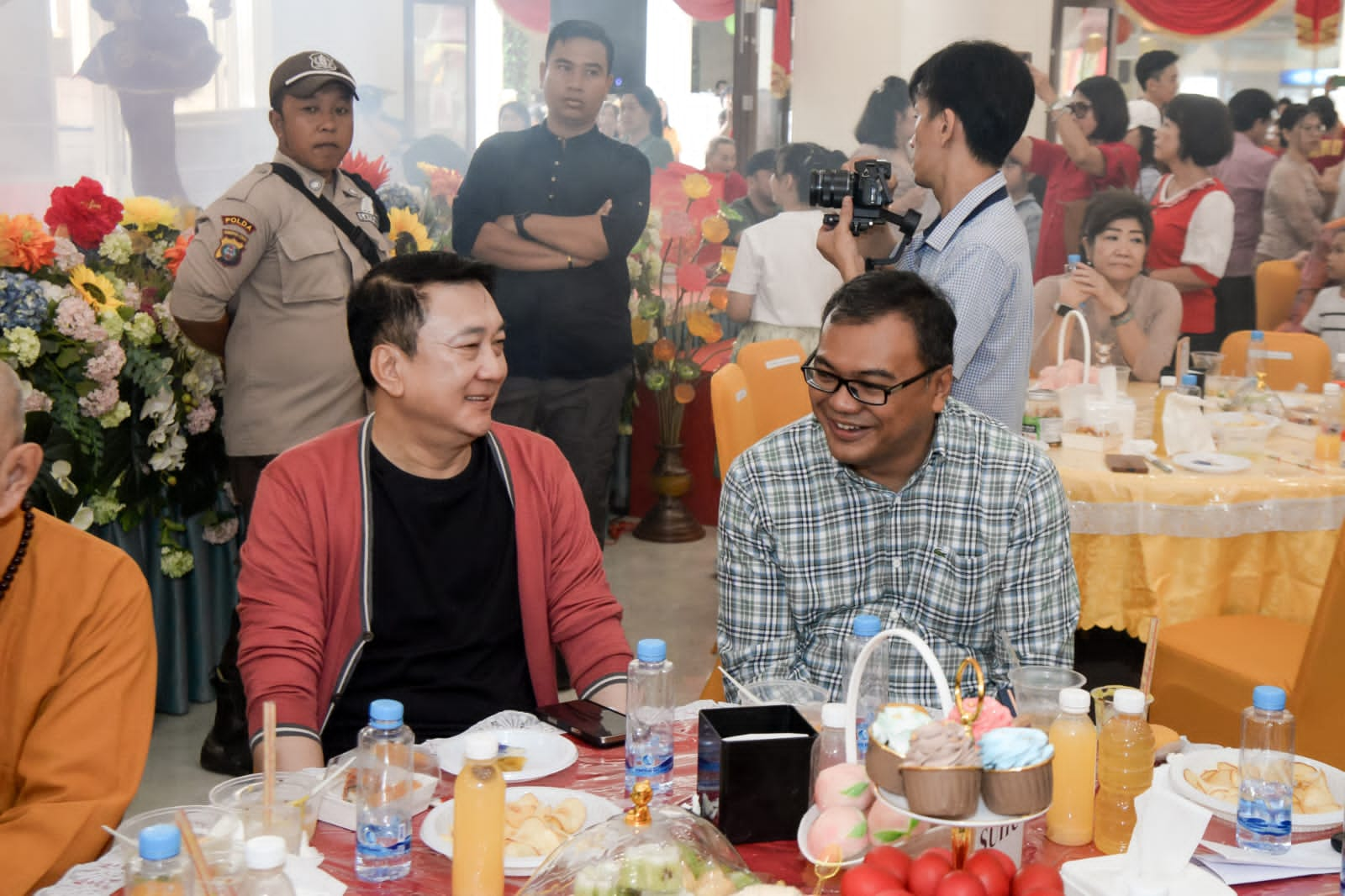 Hadir di HUT ke-85 YM Bhiksu Dharma Virya, dr. Asri Ludin: “Toleransi Pilar Kebersamaan”