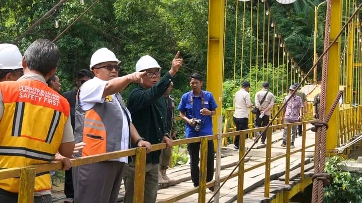 Bupati Sukabumi, Apresiasi Pembangunan Jembatan Warungkiara di Kabupaten Sukabumi