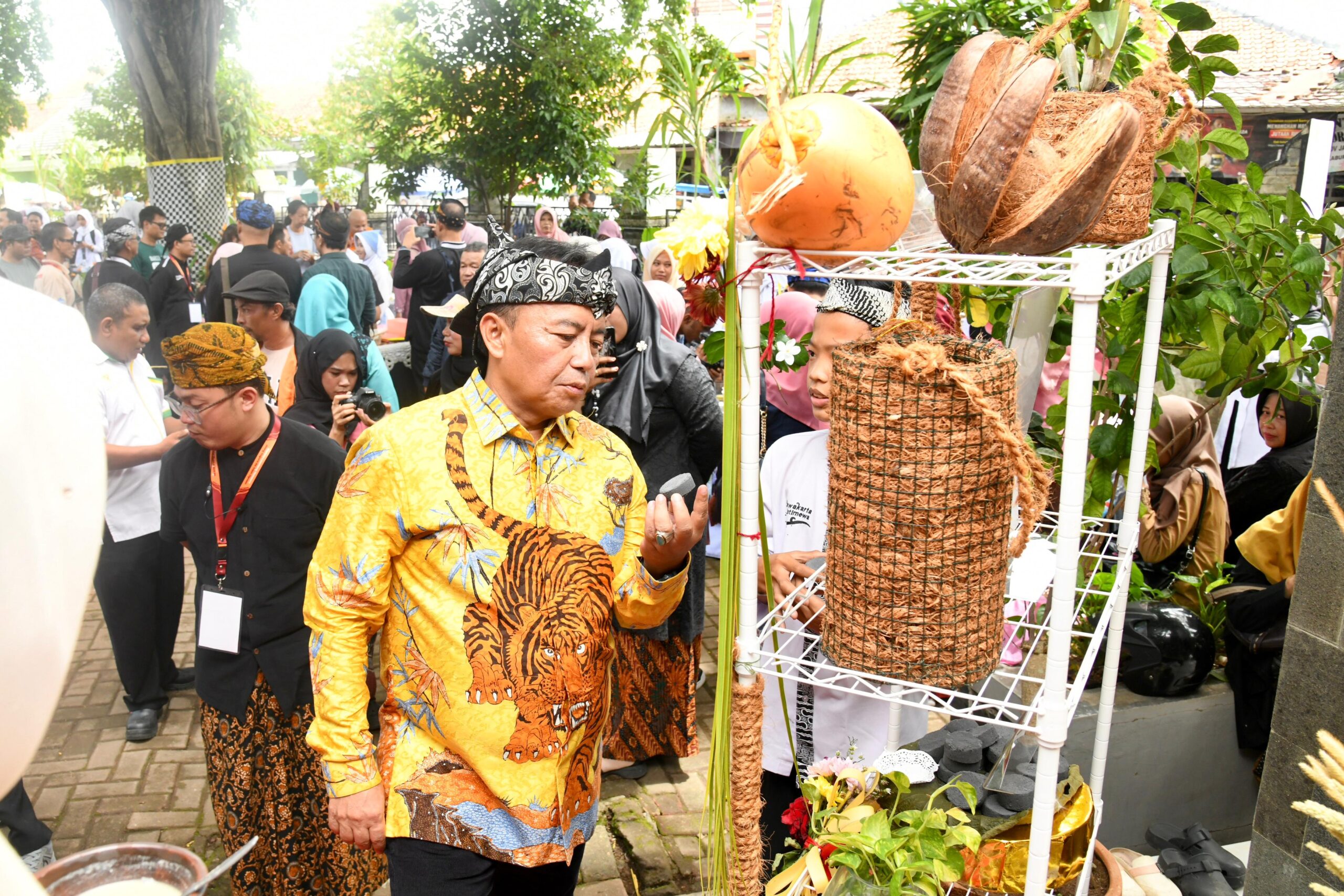 Sekda Jabar Apresiasi Festival Gandrung Mulasara Panen Karya Tatanen