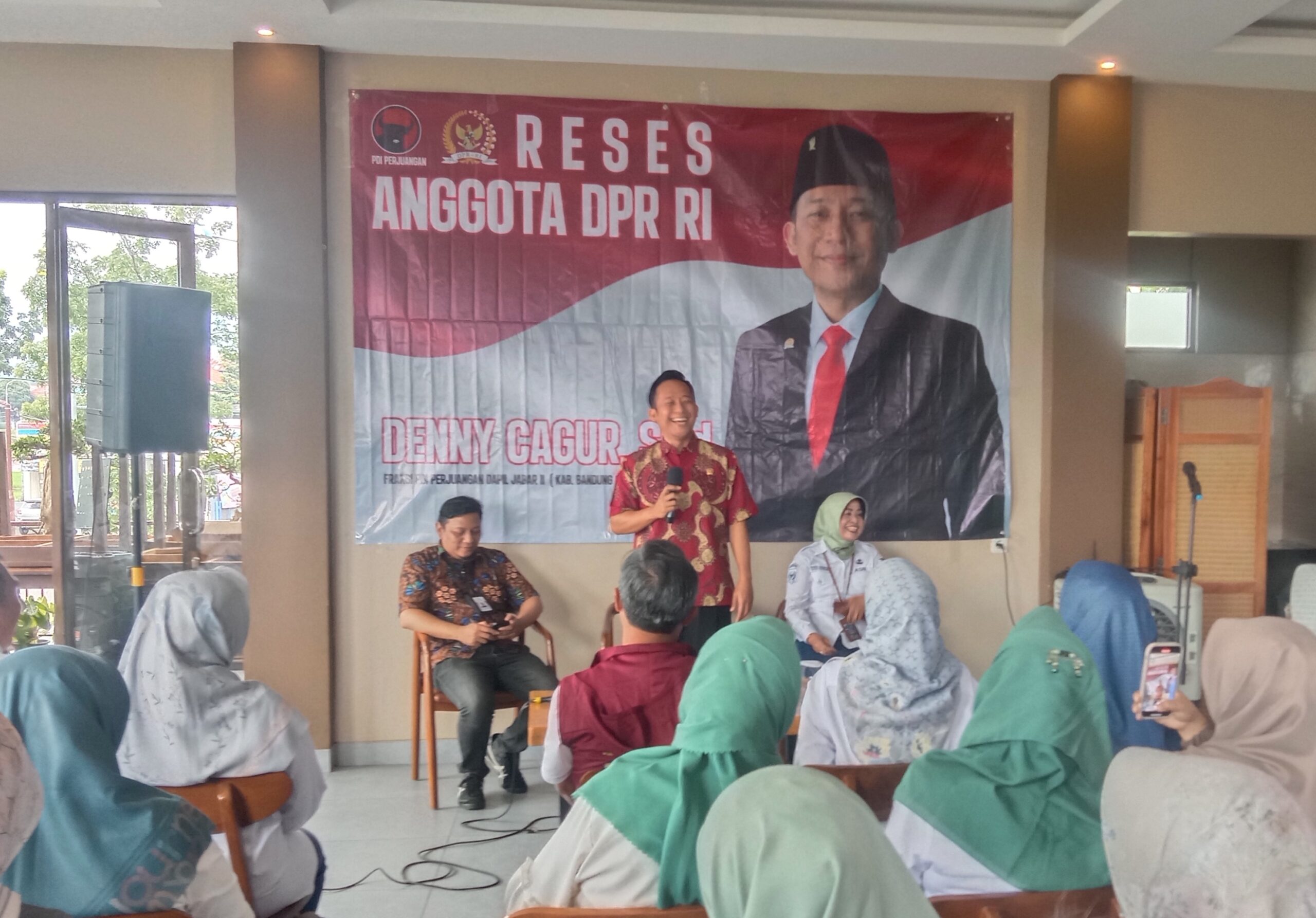 Anggota DPR RI Denny Cagur Jaring Aspirasi Kepala Sekolah SD/SMP