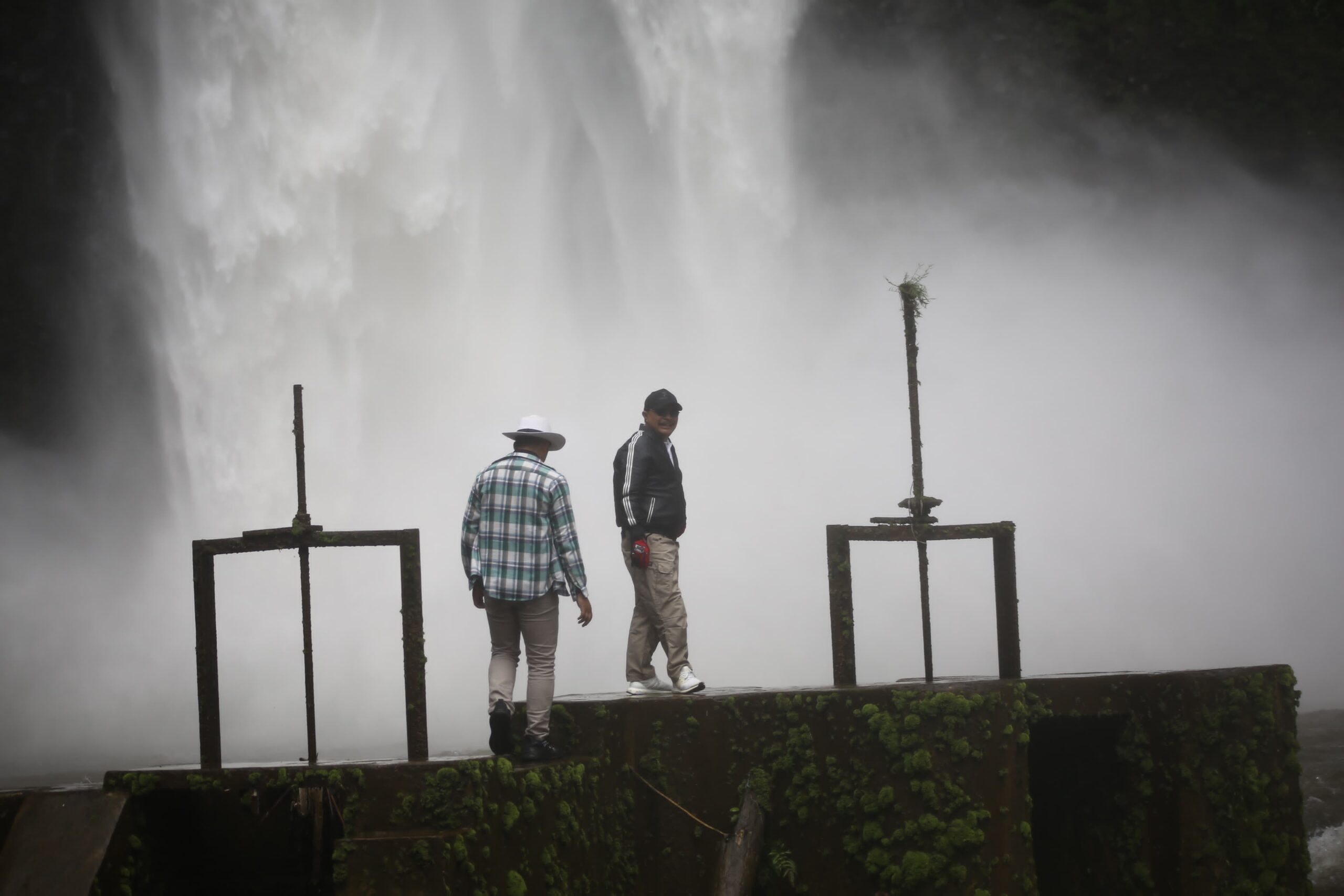 Inilah curug sanghyang taraje ujar Pewisata pemerintahan