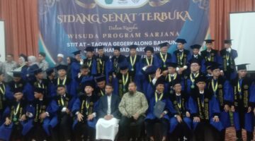 Wisuda Unggul, Kompetitif dan Adaptif: 350 Mahasiswa STIT Attaqwa dan STIT Muhammad Mardiana Dinyatakan Lulus