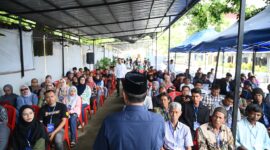 Caption :
Sosialisasi MBG di Makassar dihadiri warga, mahasiswa, dan aktivis, Minggu (25/02-2025).