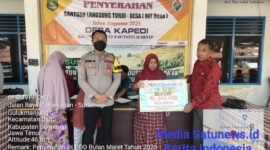 Pemdes Kapedi Salurkan BLT–DD Tahap Pertama, Ini Harapan PJ Kades