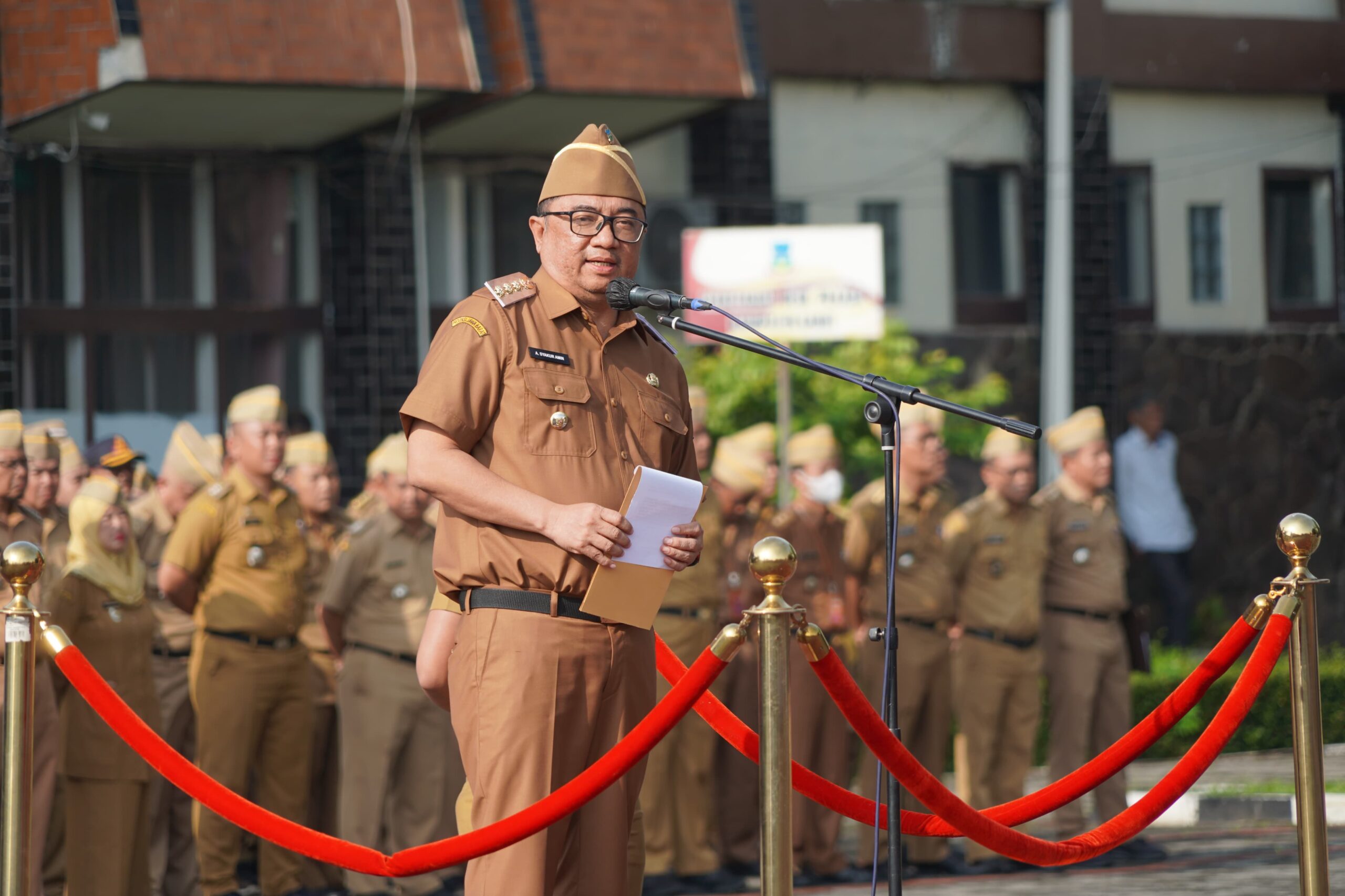 *Abdusy Syakur Pimpin Apel Gabungan Perdana di Lingkungan Pemkab Garut*