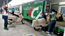 Caption :
Foto Ilustrasi ; Pengangkutan Motor Gratis yang Digelar oleh PT. KAI.