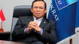 Caption:
Foto. Anggota Komisi VI DPR RI, Herman Khaeron Legislator Demokrat, Pabrik Curang Ditutup dan Diproses Hukum, Rabu (12/03-2025).