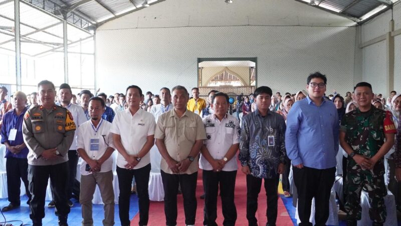 Caption:
Ratusan Warga Cigudeg Bogor Mendapat Sosialisasi Program Makan Bergizi Gratis, Rabu (30/04-2025).