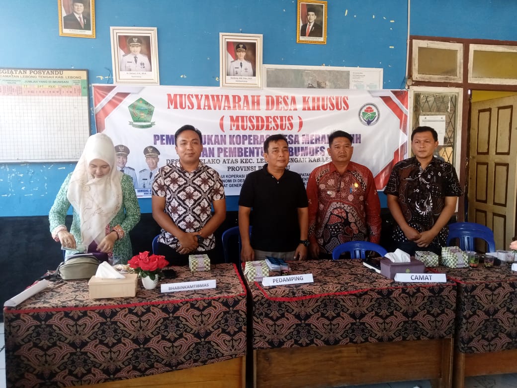 pemerintah desa semlako atas resmi mengganti kepengurusan BUMDES