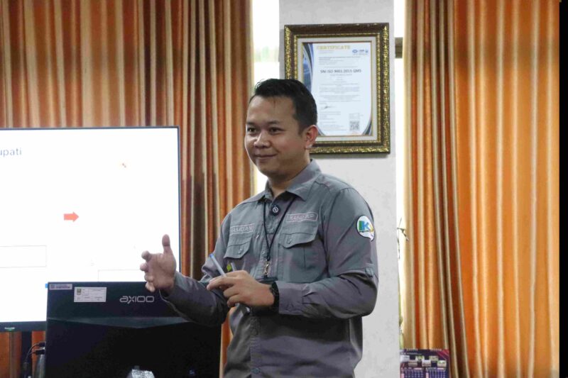 Kepala Bidang Informasi dan Komunikasi Publik pada Diskominfosantik Kabupaten Bekasi, Rhamdan Nurul Ikhsan mengikuti Lomba Anugrah ASN Inovatif tingkat Kabupaten Bekasi 2025. Berlangsung di Kantor BKPSDM Kabupaten Bekasi Cikarang Pusat, Selasa (29/07/2025). 