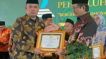 Penais Award 2025: Bupati Bandung dan Penyuluh Agama Asal Kabupaten Bandung Raih Penghargaan