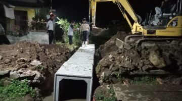 Gotong Royong Jadi Pondasi, TMMD Bangun Gorong-Gorong Penopang Jalan Desa