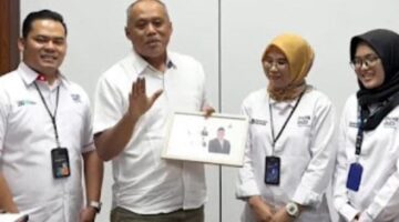 Cimahi Bisa Bikin Perangko Custom, Ketua DPRD Apresiasi