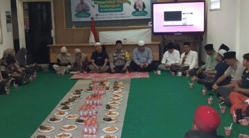 Bukber Penuh Kebersamaan! Pemdes Gunungsari Pererat Silaturahmi di Penghujung Ramadhan 1447 H