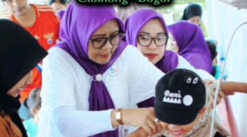 Cegah Stunting! Lurah Ciriung Turun Langsung ke Posyandu