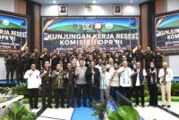 Anggota Komisi III DPR RI Ketua Tim Kunjungan Kerja Reses Komisi III DPR RI Rikwanto dalam kunjungan reses Komisi III DPR RI di Palangkaraya, Kalimantan Tengah, Jumat (24/4/2026). 