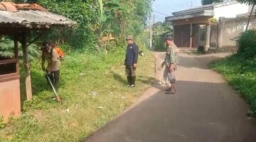 Sekdes Cikahuripan Pimpin Jumsih Massal, 28 Mesin Rumput Baru Diterjunkan: Bukti Nyata Komitmen Pemdes Jaga Lingkungan