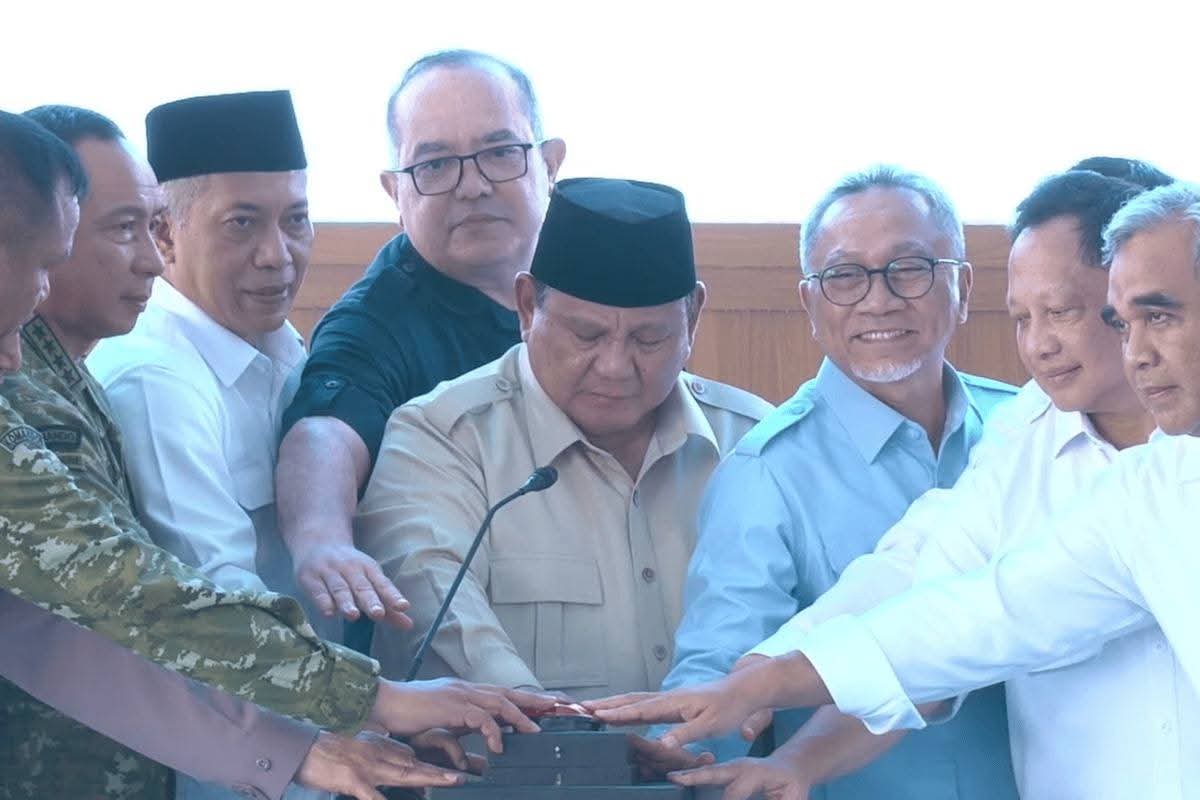 Presiden Prabowo Resmikan 1.061 Koperasi Merah Putih, Fokus Penguatan Ekonomi Desa