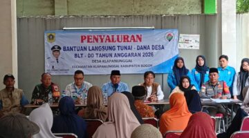 Pemdes Klapanunggal Salurkan BLT Dana Desa 2026 untuk 46 KPM Lansia, Kades Ade Endang Saripudin Tegaskan Bantuan Harus Tepat Sasaran dan Transparan