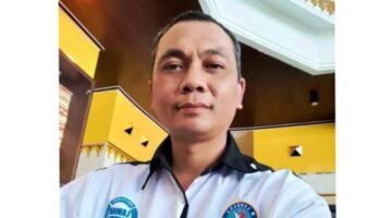 Diberitakan terkait Penipuan Motor Tukang Sayur :  Oknum Ketua Lembaga Pers Di Tanggamus Tantang Wartawan Duel Hidup Mati