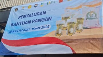 1.581 Warga Bojongnangka Terima Bantuan Pangan, Kades H. Amir Arsyad Pastikan Distribusi Tepat Sasaran dan Tertib