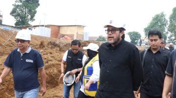 Tinjau Pembangunan Trase Baru Batutulis, Ono Surono Memastikan Proyek Selesai Oktober 2026