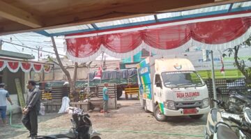 Sambut HUT ke-81 RI, Kades Burhanudin Pimpin Gerakan Bersih Desa: Gotong Royong Jadi Fondasi Wujudkan Indonesia Berdaulat, Adil, dan Makmur