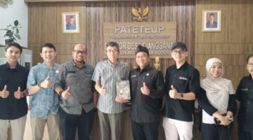 Desa Ciangsana Jadi Sorotan Internasional! Pakar Dunia dari China Agricultural University dan Dekan FISEMA IPB Perkuat Implementasi Data Desa Presisi
