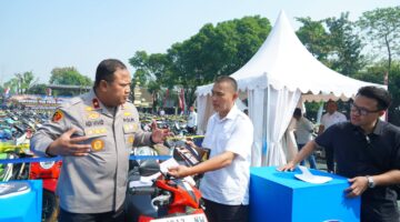 Sisi Humanis Razia Knalpot Brong Polda Jabar: Edukasi Pengendara Hingga Ganti Knalpot Sukarela