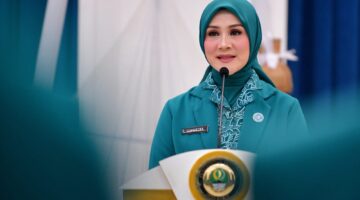 Kukuhkan Pengurus TP PKK Jabar, Wagub Erwan: Langsung Gas, Stunting Prioritas