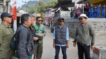 Bupati KDS Instruksikan Perbaikan Jalan Perbatasan Sukamulya-Cililin Sepanjang 3 KM